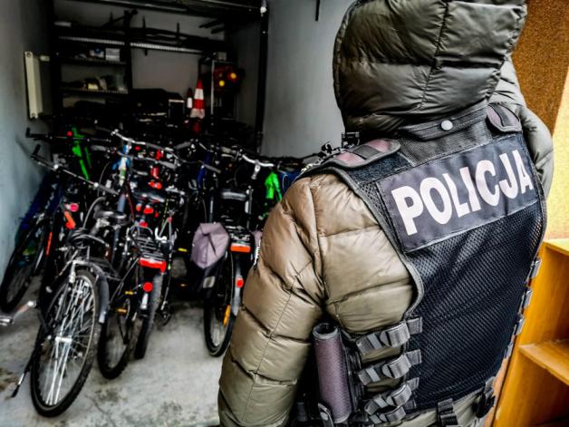 [VIDEO] Pierwszy złodziej rowerów jest już w rękach policjantów